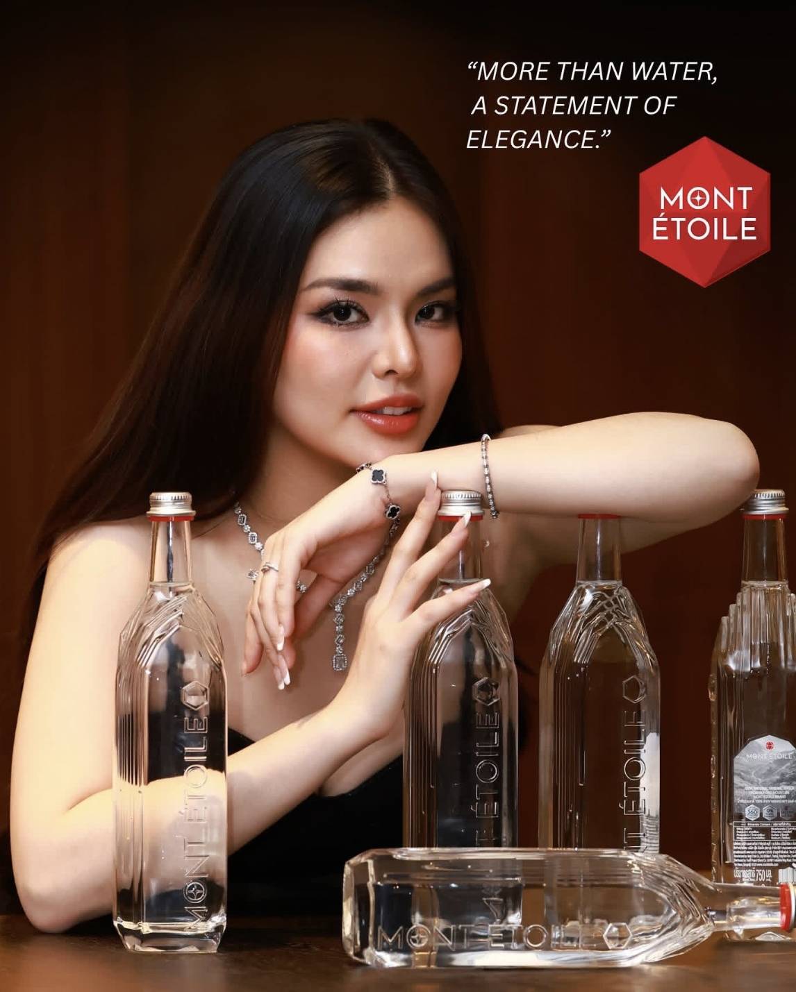 ภาพแฟชั่นผลิตภัณฑ์น้ำแร่ MONT ÉTOILE